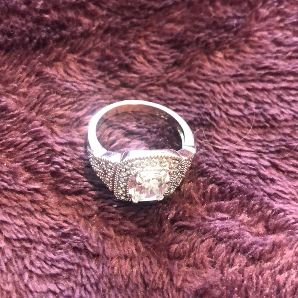 Silver zirconia ring